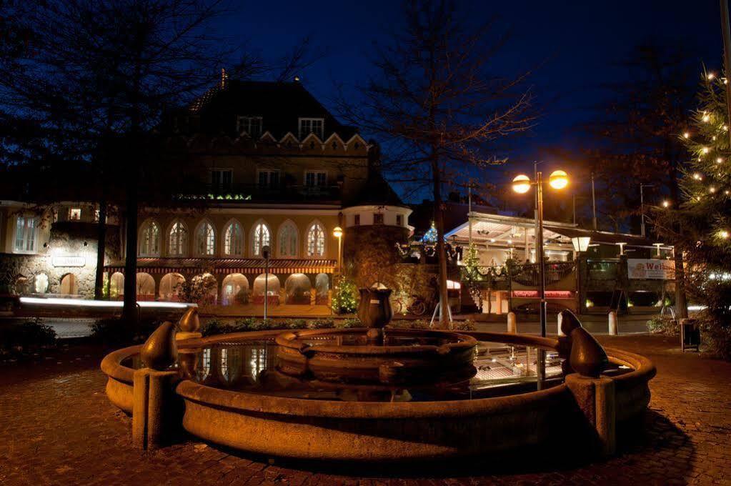 Wirtshaus & Hotel Landsknecht Meerbusch Esterno foto